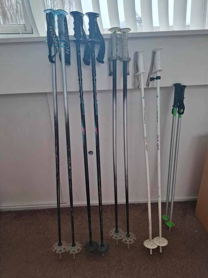 Skistokken verschillende (kinder)lengtes, Sport en Fitness, Skiën en Langlaufen, Gebruikt, Stokken, Overige merken, Ophalen