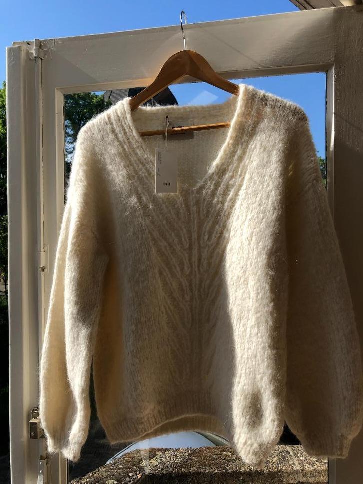 NIEUW INTI heerlijk zachte trui off white mt L/M alpacamix, Kleding | Dames, Truien en Vesten, Nieuw, Maat 38/40 (M), Ophalen