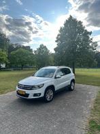 Volkswagen Tiguan 1.4 TSI 90KW BMT 2014 Wit, Euro 5, Zwart, 4 cilinders, Handgeschakeld