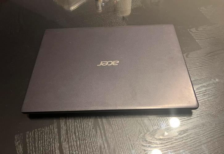 Acer aspire A315-55G, Computers en Software, Windows Laptops, Zo goed als nieuw, 15 inch, SSD, 2 tot 3 Ghz, 8 GB, Qwerty, Met videokaart