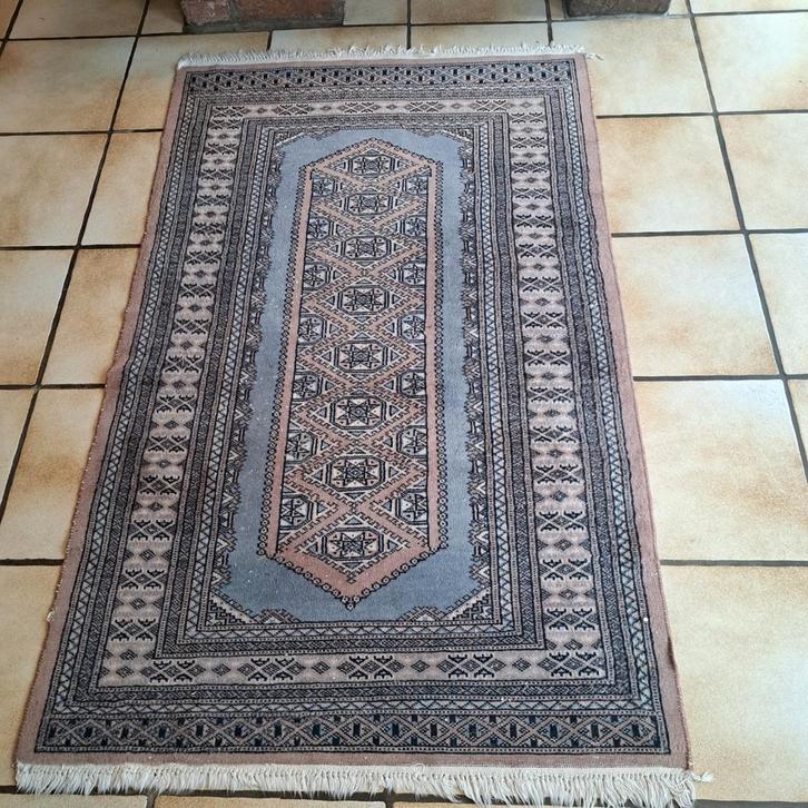 Mooi Oosters vloerkleed, Huis en Inrichting, Stoffering | Tapijten en Kleden, Gebruikt, 50 tot 100 cm, 100 tot 150 cm, Rechthoekig