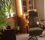 Elektrische fauteuil, alcantara groen, Huis en Inrichting, Fauteuils, Nieuw, Ophalen