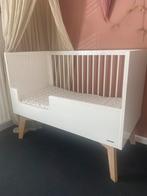 Babykamer Kidsmill Sixties hoogglans wit, Ophalen, Zo goed als nieuw, Ledikant