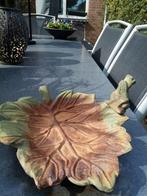 Leuk vogelbadje in de vorm van een blad, Ophalen of Verzenden, Gebruikt, Beton, Dierenbeeld