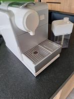 Nespresso koffieapparaat van DeLonghi, Ophalen, Zo goed als nieuw, Koffiepads en cups
