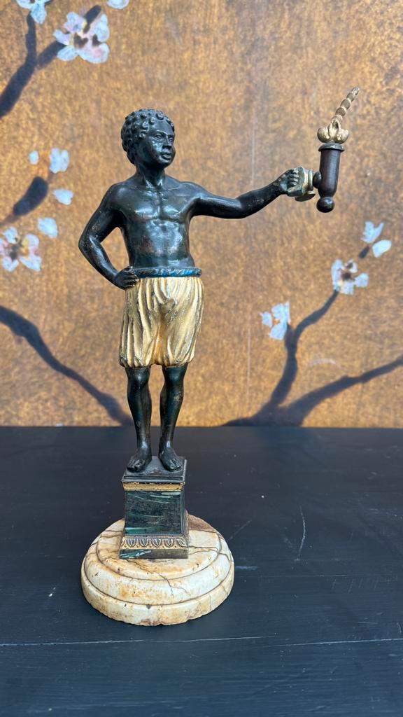 Antiek bronzen fakkeldrager (“Nubian”) – 19e eeuw, Antiek en Kunst, Antiek | Koper en Brons, Ophalen of Verzenden