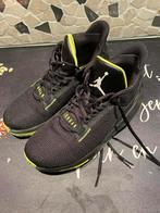 Jordan Nike Air basketball schoenen maat 42,5, Sport en Fitness, Basketbal, Ophalen of Verzenden, Zo goed als nieuw