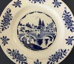Bordjes van St. Amand: herder, zeilboot en brug, Antiek en Kunst, Antiek | Servies los, Ophalen of Verzenden