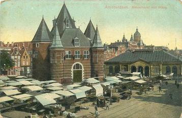 (304-257-041) Amsterdam Nieuwmarkt met Waag beschikbaar voor biedingen