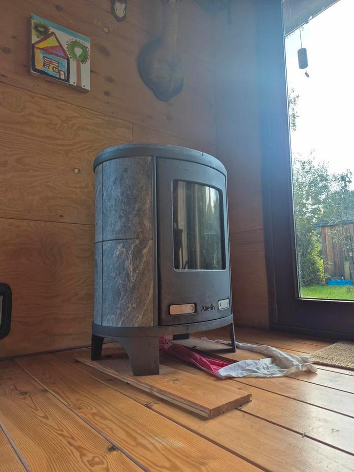 Altech Houtkachel - Mooie Speksteen Kachel, Huis en Inrichting, Kachels, Gebruikt, Vrijstaand, Houtkachel, Hout, Ophalen