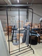 kledingrek extra hoog, Ophalen, Zo goed als nieuw