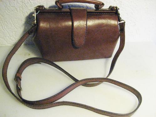 Leren Tas nieuw eigen ontwerp bruin gevoerd zie beschrijving, Sieraden, Tassen en Uiterlijk, Tassen | Schoudertassen, Nieuw, Bruin