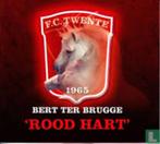 F. C. Twente Het Rode Hart door Bert ter Brugge, Ophalen of Verzenden, Nieuw in verpakking