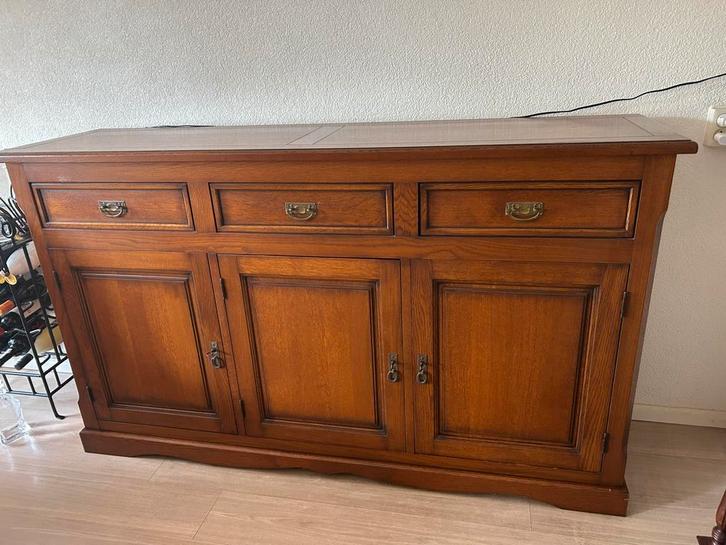 Prachtig Eiken Dressoir, in prijs verlaagd, Huis en Inrichting, Kasten | Dressoirs, Zo goed als nieuw, 150 tot 200 cm, 25 tot 50 cm