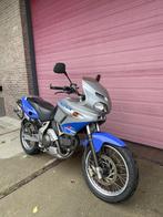 Cagiva Gran Canyon 900, 2 cilinders, Particulier, Meer dan 35 kW, 904 cc