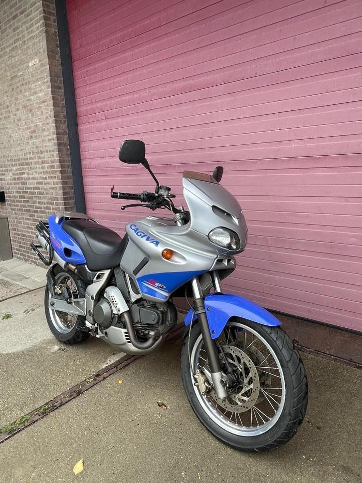 Cagiva Gran Canyon 900, Motoren, Motoren | Cagiva, Particulier, meer dan 35 kW, 2 cilinders, Ophalen