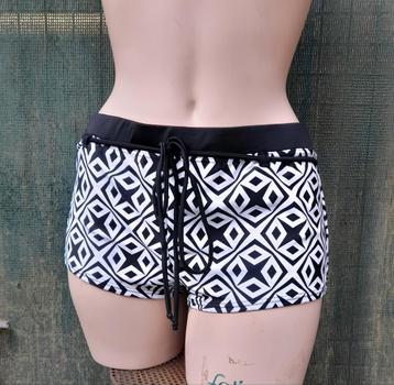 Zwemshorts nieuwe Bonprix maat 46 beschikbaar voor biedingen