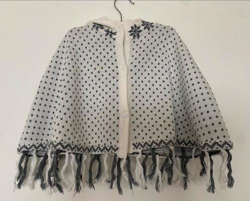 Poncho, maat 74 / 80, Kinderen en Baby's, Babykleding | Maat 80, Zo goed als nieuw, Jongetje of Meisje, Truitje of Vestje, Ophalen of Verzenden