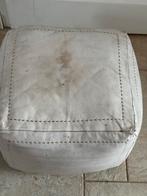 Witte leren poef - 43x43x30 cm, Ophalen, Minder dan 50 cm, Gebruikt, Vierkant