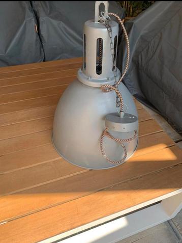 Industriële hanglamp grijs beschikbaar voor biedingen