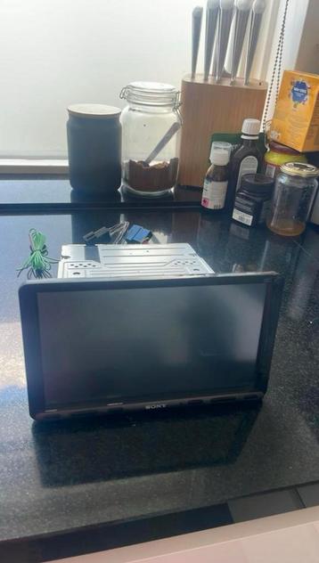 Sony XAV-AX8050D beschikbaar voor biedingen