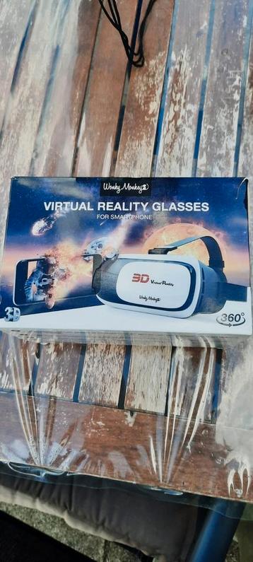 Nieuwe Wonky Monkey VR bril voor smartphone beschikbaar voor biedingen