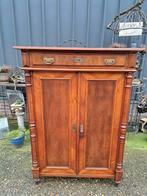 Antieke Vertico, meidenkast afm. 100x48cm en 137/171cm hoog., Ophalen