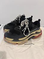 Balenciaga triple s, Ophalen of Verzenden, Zo goed als nieuw, Zwart, Sneakers of Gympen