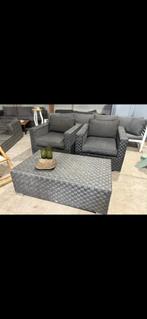 2 stoelen 1 tafel nieuwstaat, Huis en Inrichting, Stoelen, Ophalen, Zo goed als nieuw, Twee