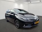 Toyota Auris Touring Sports 1.2T Black Edition Cruise Camera, Voorwielaandrijving, Gebruikt, Euro 6, 4 cilinders