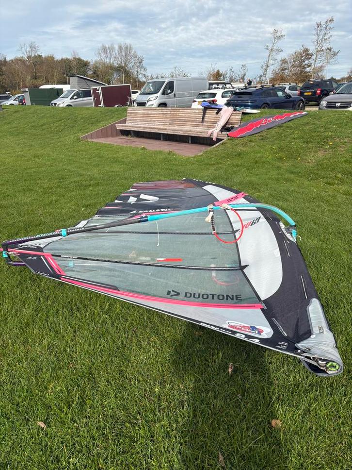 Duotone warp 7,0-8,4 en 8,4, Watersport en Boten, Windsurfen, Gebruikt, Zeil, Met draagtas, 7 m² of meer, Ophalen