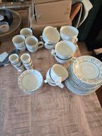 Royal Orchid Servies - Compleet!, Huis en Inrichting, Keuken | Servies, Ophalen, Gebruikt, Overige stijlen, Porselein