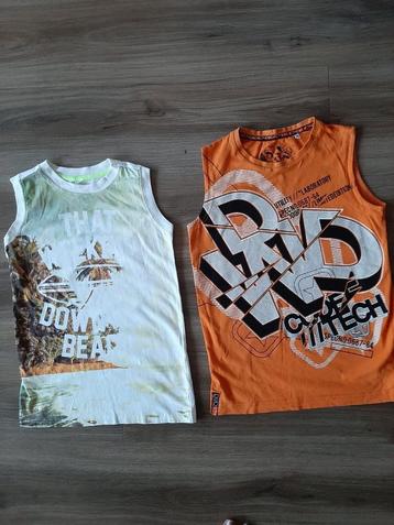 Twee prachtige kleurrijke mouwloos shirt (maat 146-152) beschikbaar voor biedingen