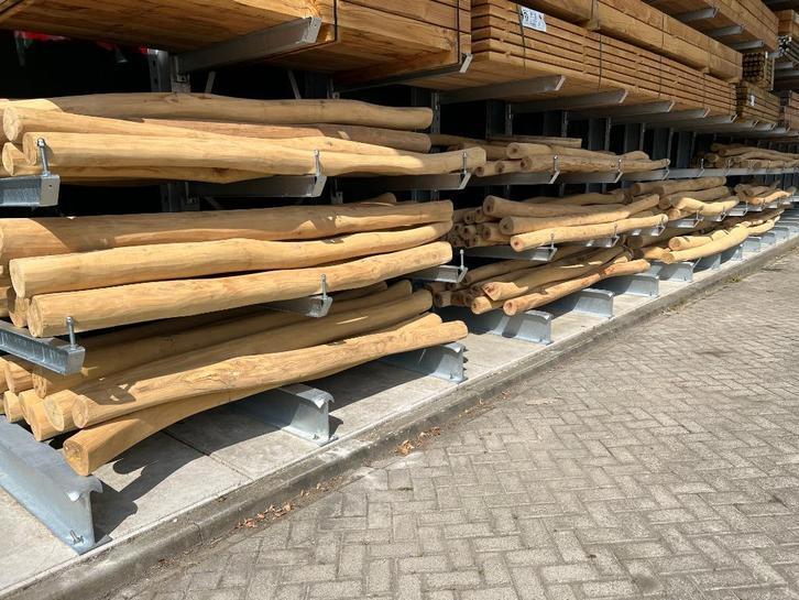 Robinia (Acacia) Palen - Geschuurd - Ronde palen - Weipalen, Tuin en Terras, Palen, Balken en Planken, Nieuw, Palen, 250 cm of meer