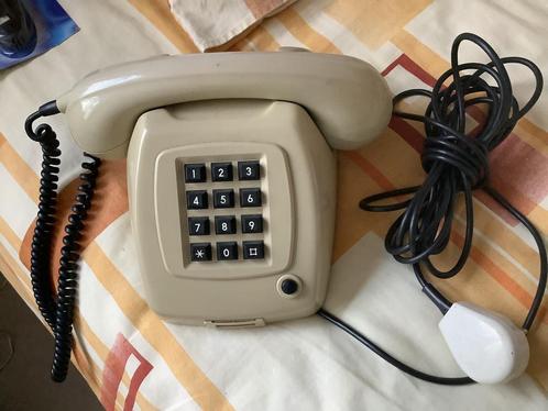 Vintage telefoon toestel . T65, Telecommunicatie, Vaste telefoons | Niet Draadloos, Zo goed als nieuw, Ophalen of Verzenden