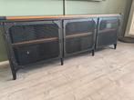 Fjällbo TV-meubel ikea, Huis en Inrichting, Gebruikt, 100 tot 150 cm, Ophalen of Verzenden, Metaal