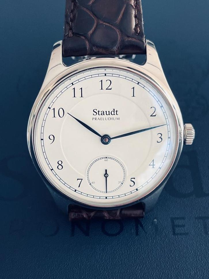 Staudt Prelude hand wound horloge incl box en papieren, Sieraden, Tassen en Uiterlijk, Horloges | Heren, Zo goed als nieuw, Polshorloge
