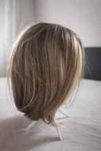 Kwalitatief haarwerk/pruik bob blond, Ophalen of Verzenden, Zo goed als nieuw, Pruik of Haarverlenging