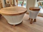 Twee hele mooie tafeltjes, Huis en Inrichting, Tafels | Bijzettafels, 45 tot 60 cm, Minder dan 55 cm, Rond, Ophalen of Verzenden