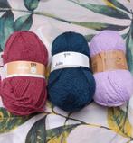 3 bollen wol, verschillende kleuren, Hobby en Vrije tijd, Ophalen of Verzenden, Nieuw, Breien of Haken, Wol of Garen