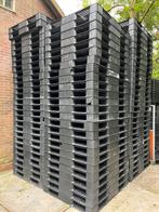 170xPallets zwart kunststof 110 x130x12 cm kunstof plastic, Ophalen, Gebruikt