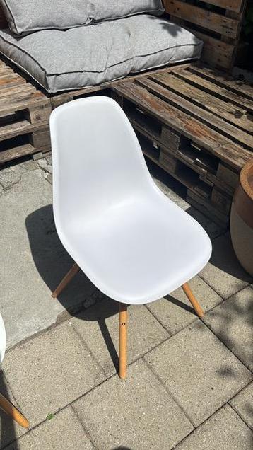 Witte kuipstoel | Vitra Eames dsw replica beschikbaar voor biedingen