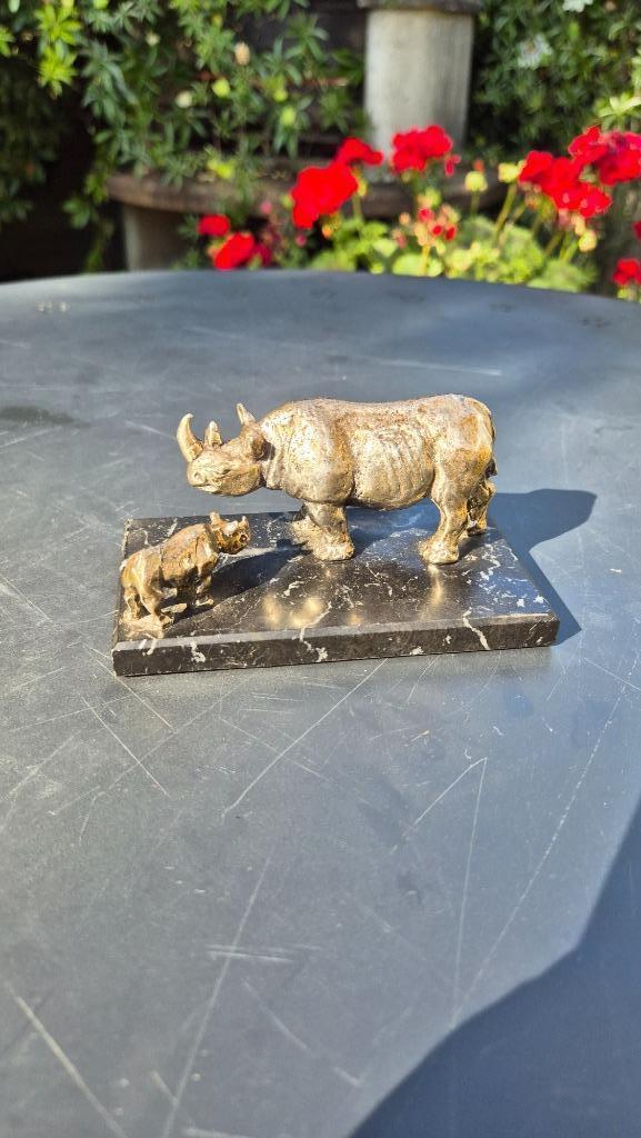 Zwarte Neushoorn met jong nr1 verzilverde dieren van het WNF, Verzamelen, Beelden en Beeldjes, Gebruikt, Dier, Ophalen