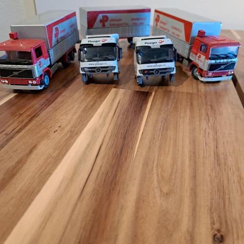 PLOEGER BARNEVELD (Begin Toen ) VOLVO,s Huif ,MERCEDES CAB., Hobby en Vrije tijd, Modelauto's | 1:50, Gebruikt, Bus of Vrachtwagen