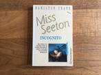 Miss Seeton incognito - Hamilton Crane, Boeken, Ophalen of Verzenden, Zo goed als nieuw