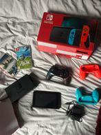 Nintendo switch met twee spellen en animal crossing hoes, Spelcomputers en Games, Ophalen of Verzenden, Zo goed als nieuw, Met 3 controllers of meer