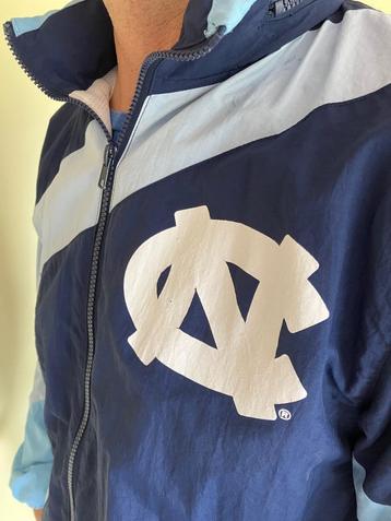 Heren/dames jas. MITCHEL & NESS  beschikbaar voor biedingen