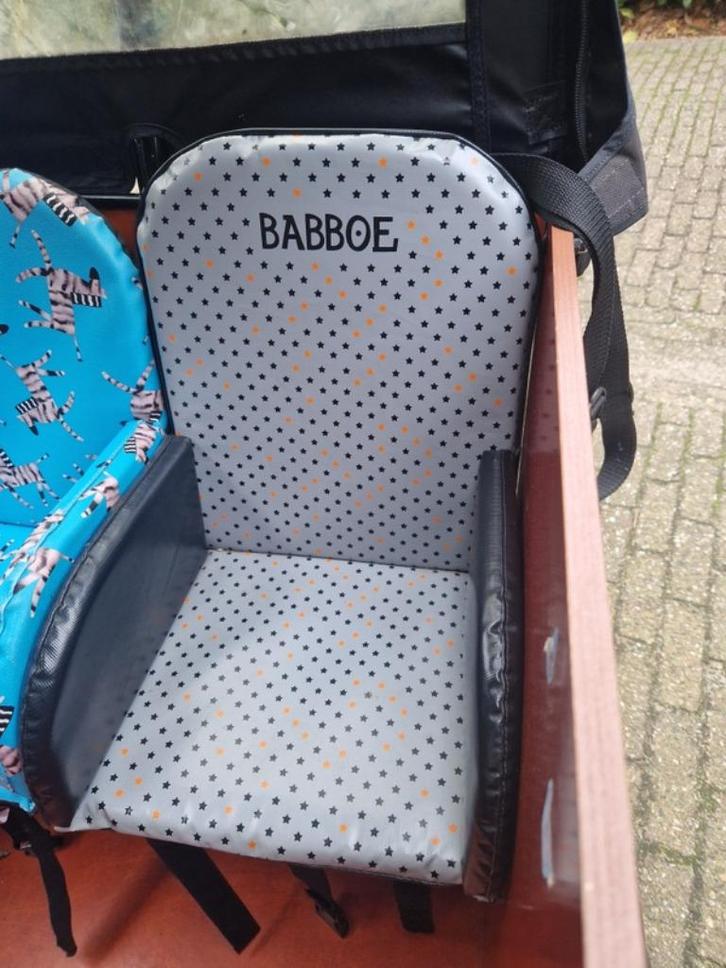 babboe kleuterzitje / kleuterstoeltje (grijs), Fietsen en Brommers, Fietsaccessoires | Fietsstoeltjes, Zo goed als nieuw, Ophalen