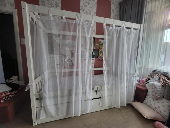 Hemelbed wit, Kinderen en Baby's, Kinderkamer | Bedden, Gebruikt, 180 cm of meer, 70 tot 85 cm, Lattenbodem, Matras, Ophalen