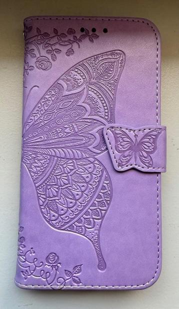 Nieuwe Mobigear iPhone 13 wallet case met vlinder patroon beschikbaar voor biedingen